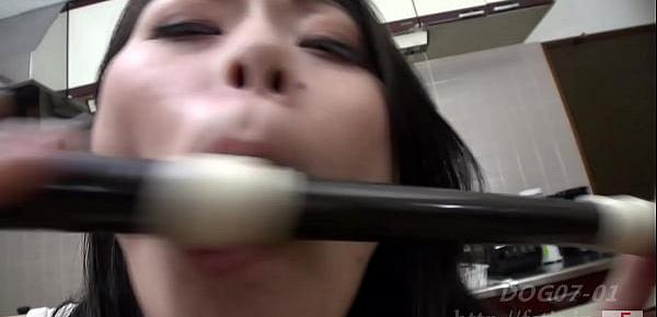  new ! (VOD)Dog Sniffing Beauty Witch 4 Saliva-smelling erection nipple① saliva r